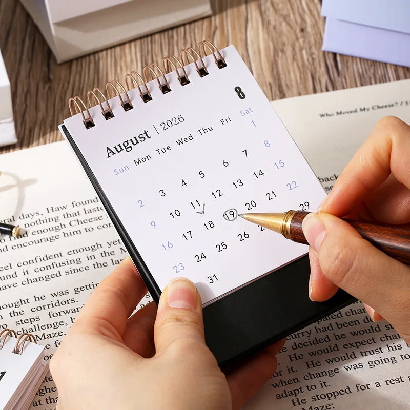 Bureaukalender augustus overzicht